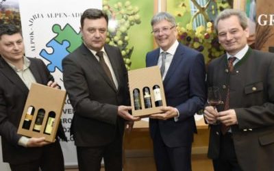 Alps-Adriatic Golden Wines at GAST-Intervino 2015