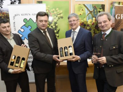 Alps-Adriatic Golden Wines at GAST-Intervino 2015