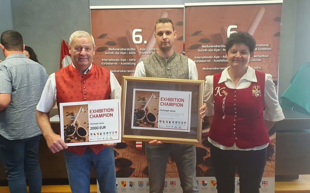 The sixth Alpe-Adria International Pumpkin Seed Oil Exhibition and the 13th Exhibition of Croatian Pumpkin Seed Oil turn Varazdin County into the centre of the „black gold“ for a day